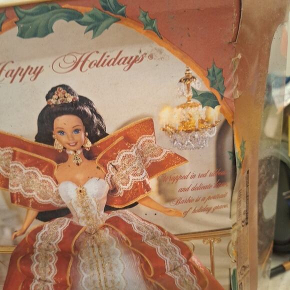 Happy Holidays 1997 Barbie Doll Special Edition Gold Box Hallmark Keepsake - Picture 3 of 8